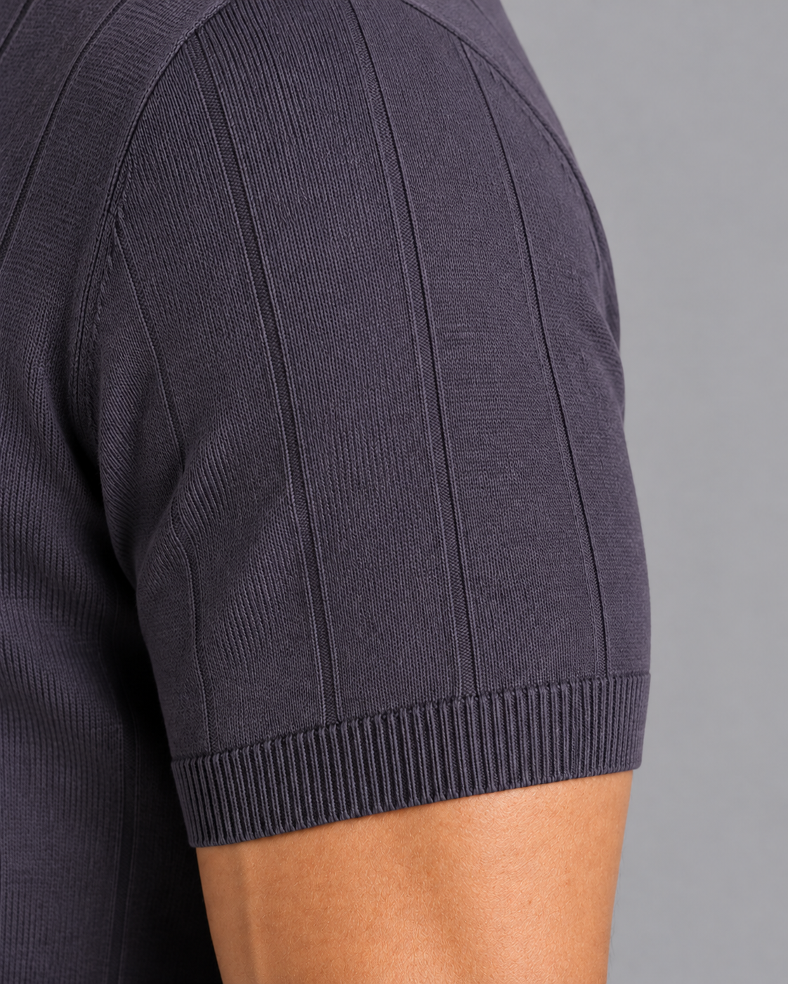 Men's Knitted T Shirt - Fine Knit Crew Neck Short Sleeve Regular Fit
