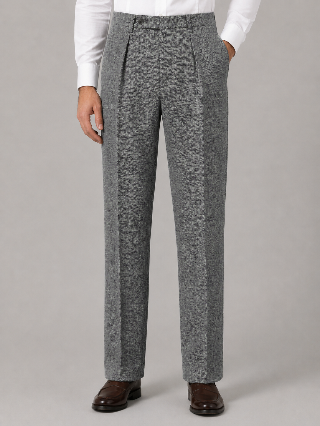Men's herringbone pleated trousers in grey, front view