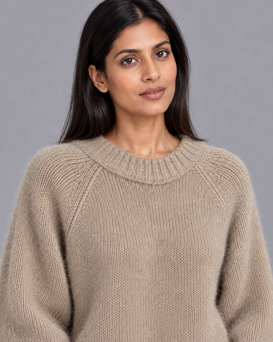 Women's Knitted Jumper - Fluffy Crew Neck Relaxed Fit Raglan Sleeve