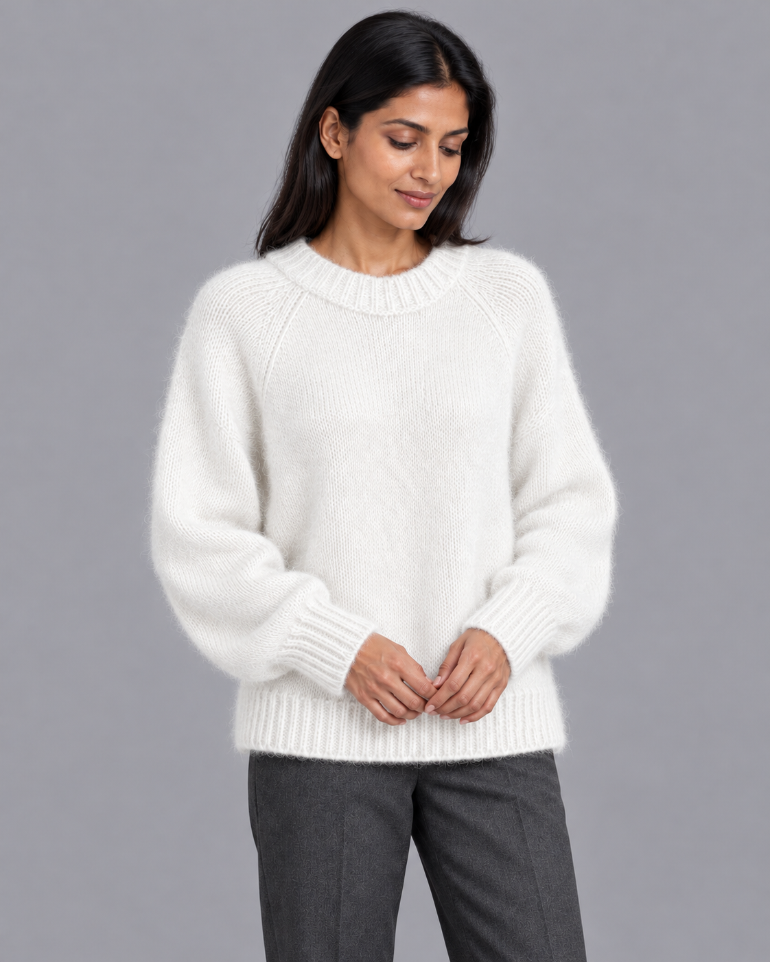 Women's Knitted Jumper - Fluffy Crew Neck Relaxed Fit Raglan Sleeve