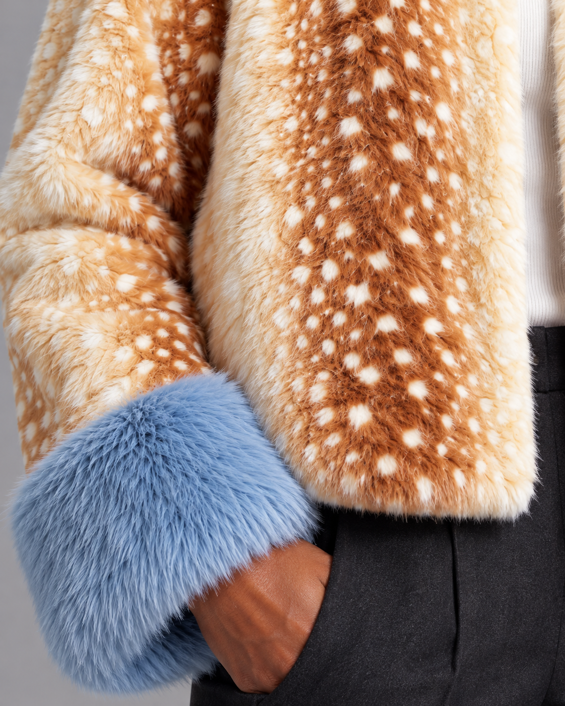 Women's Faux Fur Jacket - Cropped Animal Print Contrast Collar Cuffs - Light Brown - fabric detail