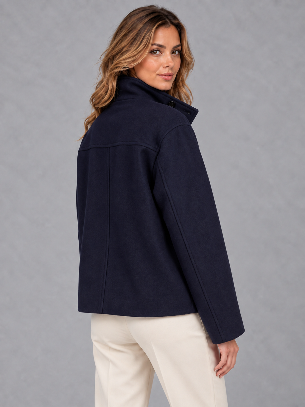 Women's cropped winter coat in navy 3